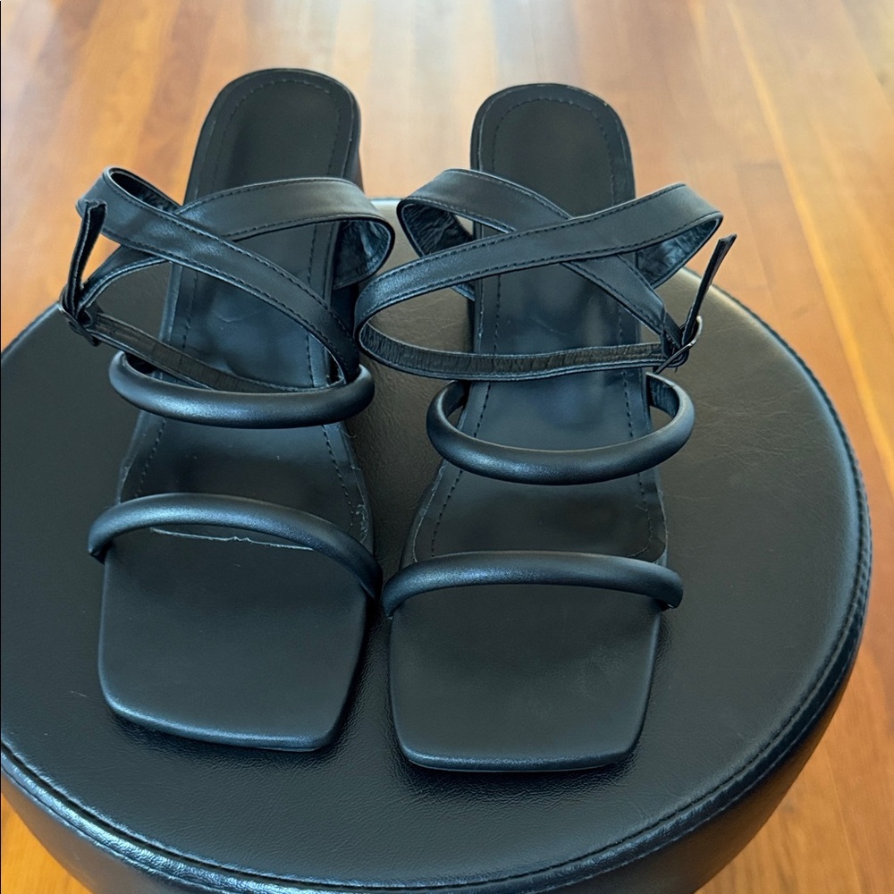 Black Strappy Square-Toe Women's Sandals SHEIN
